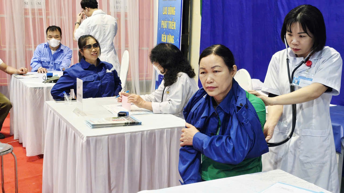 Đa dạng hoạt động hỗ trợ người lao động trong Tháng Công nhân ở Lạng Sơn- Ảnh 3.