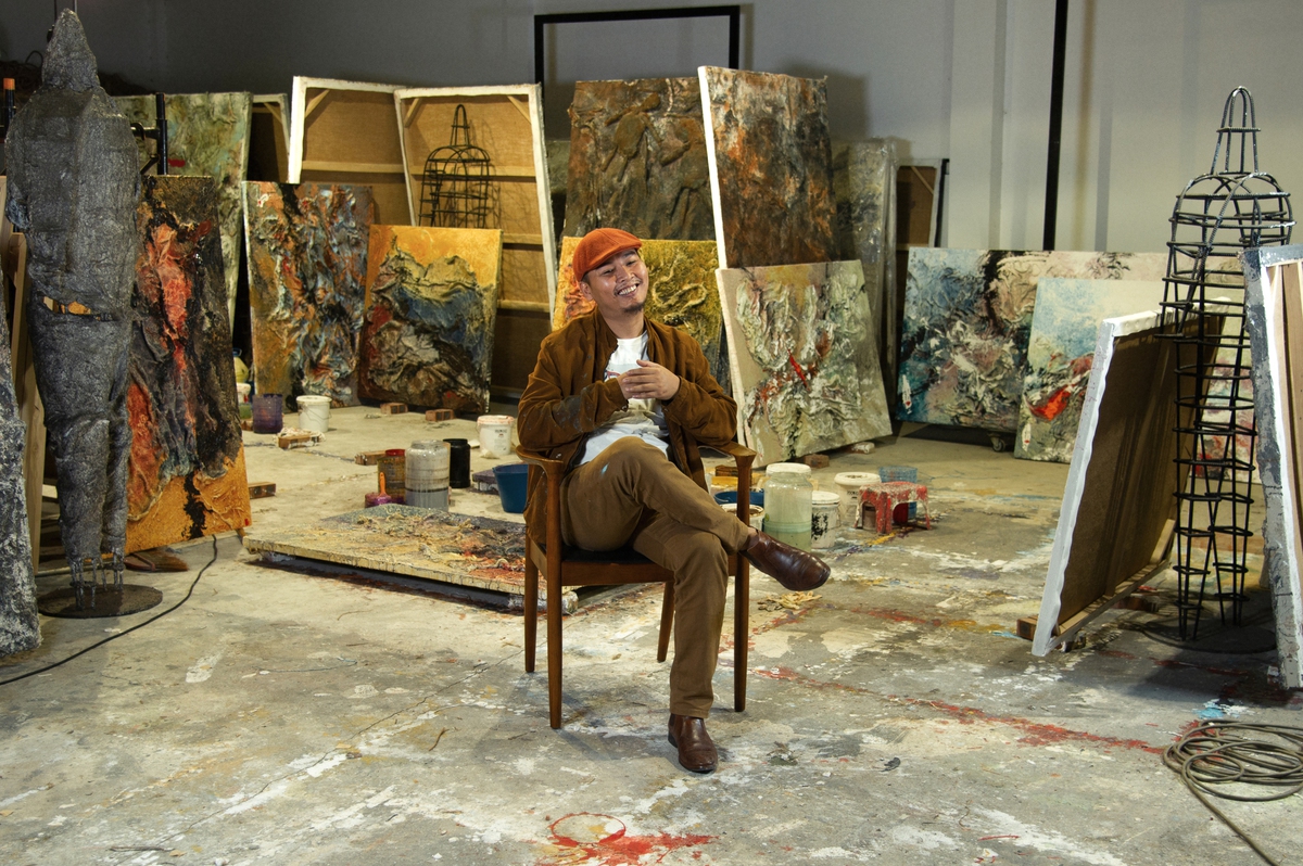 Họa sĩ Lê Hữu Hiếu