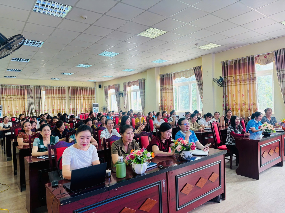 Lai Châu: Hơn 200 cán bộ Hội được tập huấn nâng cao năng lực chuyển đổi số- Ảnh 1.