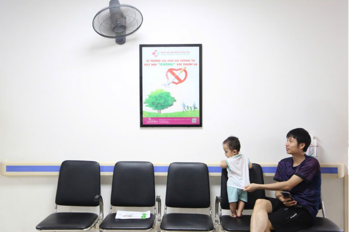 Bệnh viện không khói thuốc, bảo vệ sức khỏe sản phụ, trẻ sơ sinh và cộng đồng- Ảnh 2.