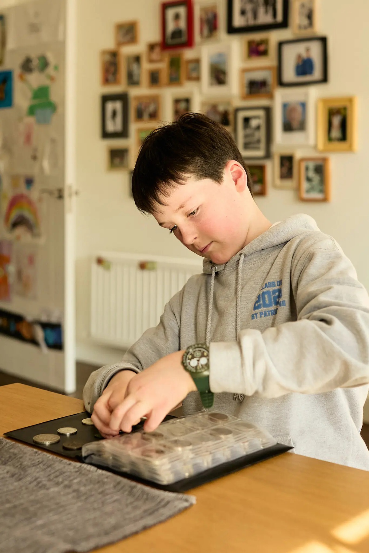 Tuổi thơ không điện thoại: Hiệu quả từ mô hình của một ngôi làng Ireland- Ảnh 4.