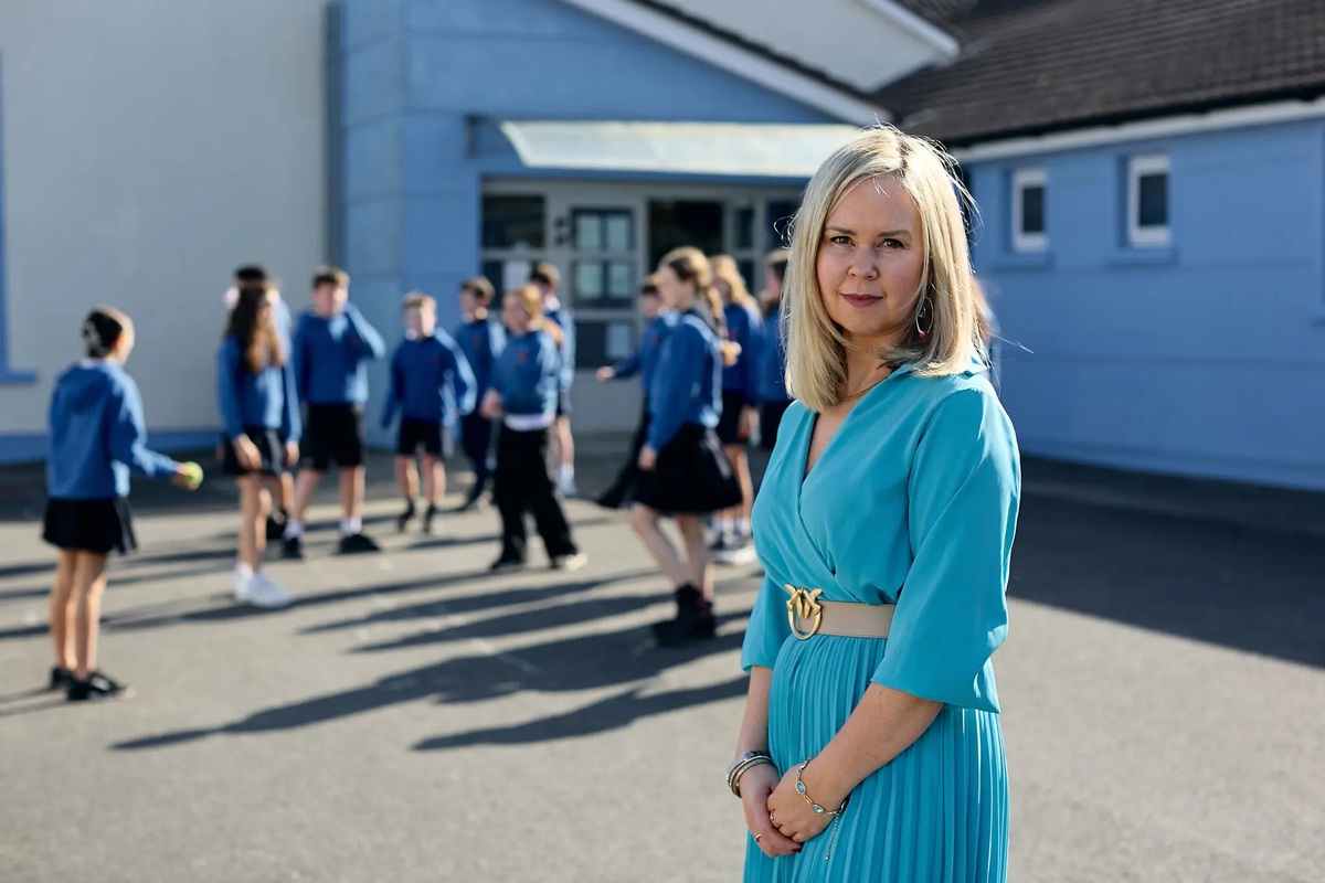 Tuổi thơ không điện thoại: Hiệu quả từ mô hình của một ngôi làng Ireland- Ảnh 2.