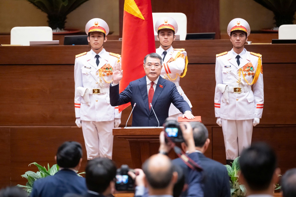 Thủ tướng Lê Minh Hưng: Chính phủ sẽ tập trung vào 5 định hướng lớn trong nhiệm kỳ mới- Ảnh 1. Thủ tướng Lê Minh Hưng: Chính phủ sẽ tập trung vào 5 định hướng lớn trong nhiệm kỳ mới- Ảnh 1.