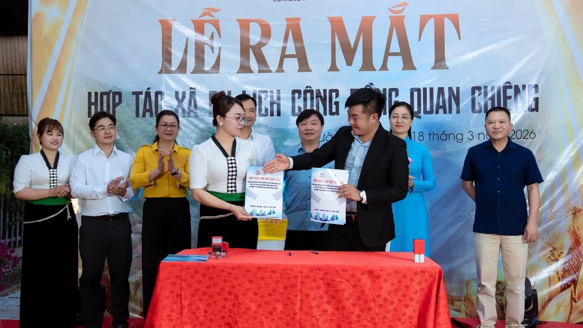 Trao "đôi cánh" công nghệ cho phụ nữ vùng cao Điện Biên- Ảnh 1.