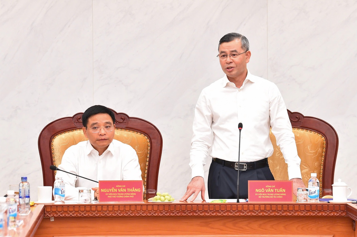 Bàn giao công tác lãnh đạo Bộ Tài chính - Ảnh 2.