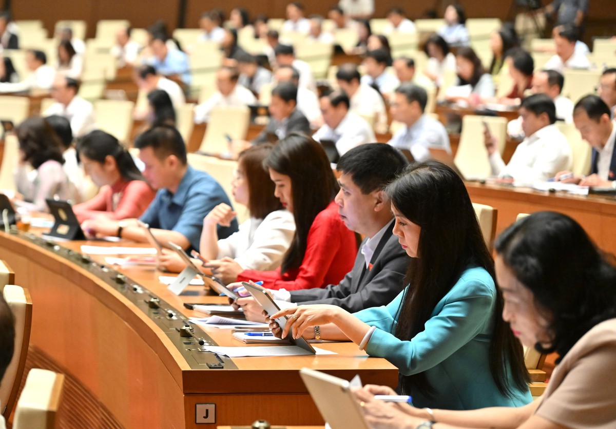 Chính phủ quyết tâm tạo đột phá chiến lược, đưa đất nước phát triển lên tầm cao mới- Ảnh 1.