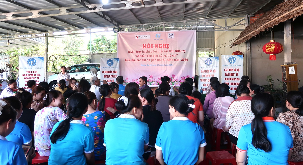 TPHCM: Chia sẻ kiến thức, kỹ năng để nữ công nhân biết cách bảo vệ mình ngay tại khu trọ- Ảnh 1.