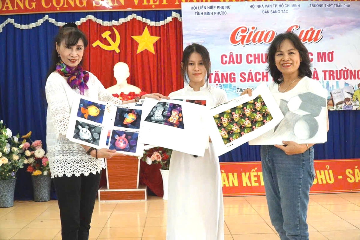 Kỳ vọng có cơ chế đặc thù cho MTTQ Việt Nam và các tổ chức chính trị- xã hội ở các đô thị lớn- Ảnh 4.