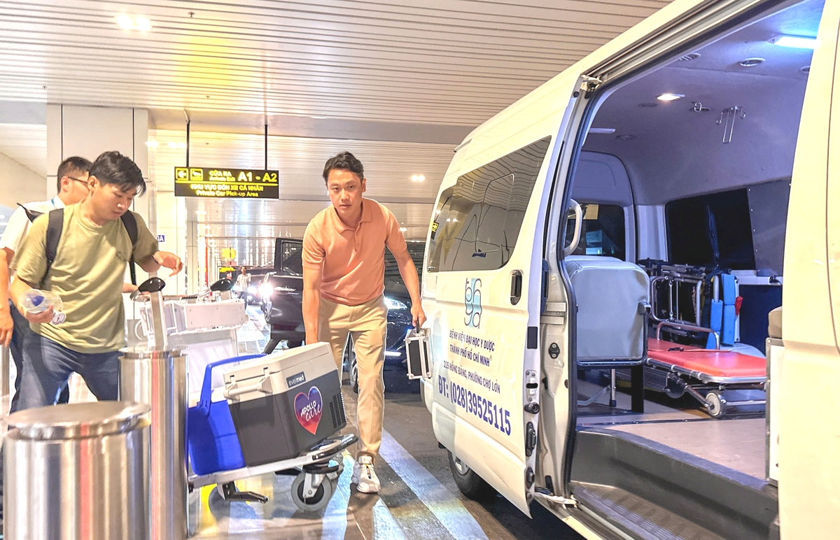 Ghép tim xuyên Việt cứu sống thanh niên 23 tuổi - Ảnh 1. Ghép tim xuyên Việt cứu sống thanh niên 23 tuổi - Ảnh 1.