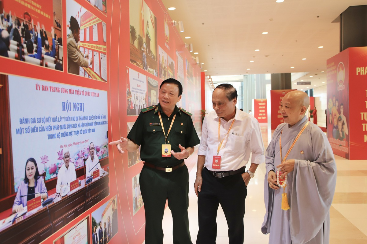 Chùm ảnh: Toàn cảnh phiên làm việc đầu tiên Đại hội đại biểu toàn quốc MTTQ Việt Nam lần thứ XI- Ảnh 14.