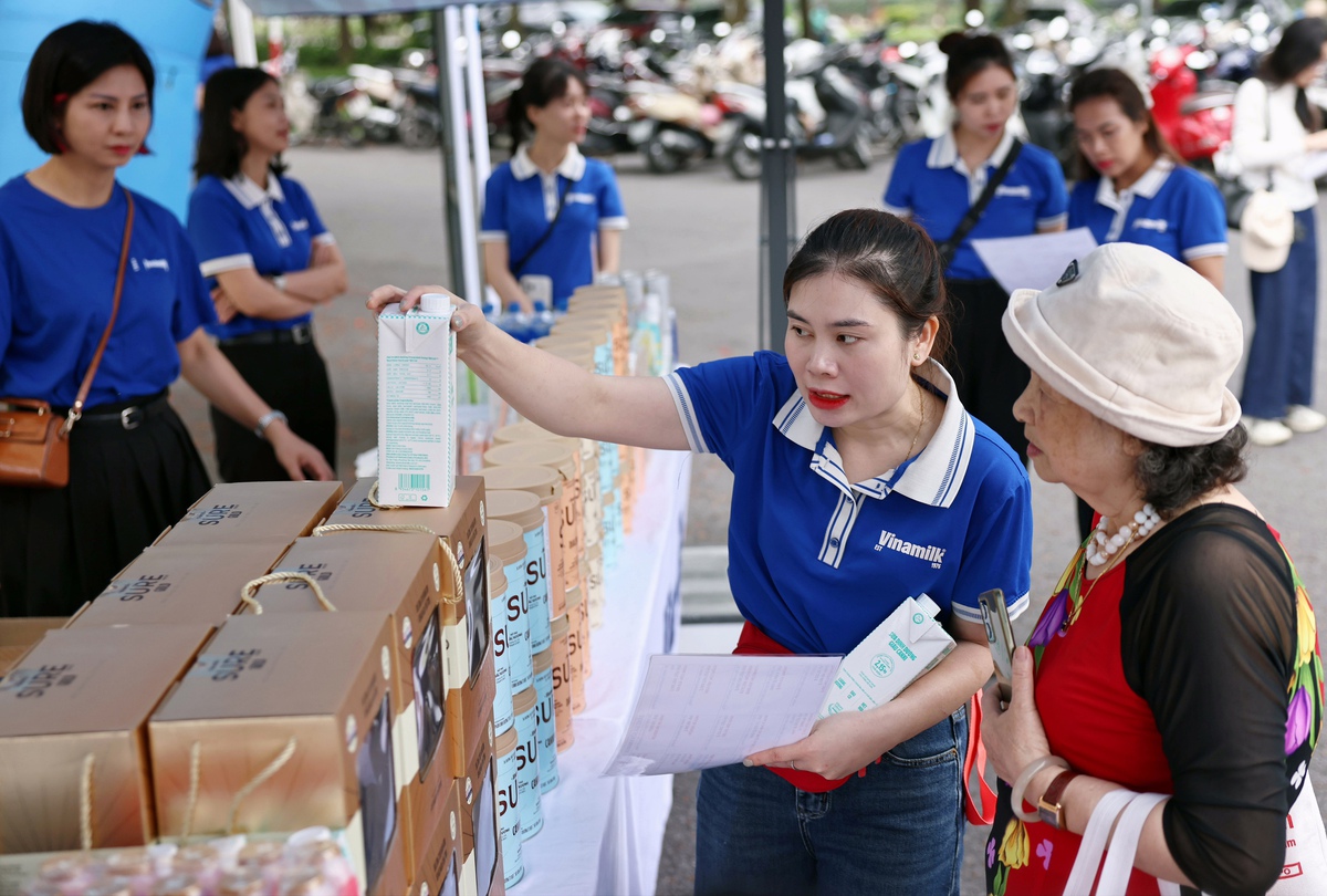 Ngàn bước chân - Triệu trái tim khỏe: Chung tay hành động vì một cộng đồng khỏe mạnh hơn- Ảnh 6.