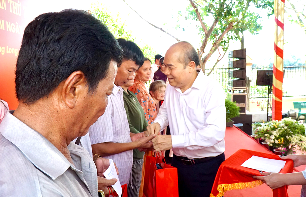 TPHCM: Tri ân tiền nhân nơi vùng đất thiêng Rạch Già- Ảnh 2.