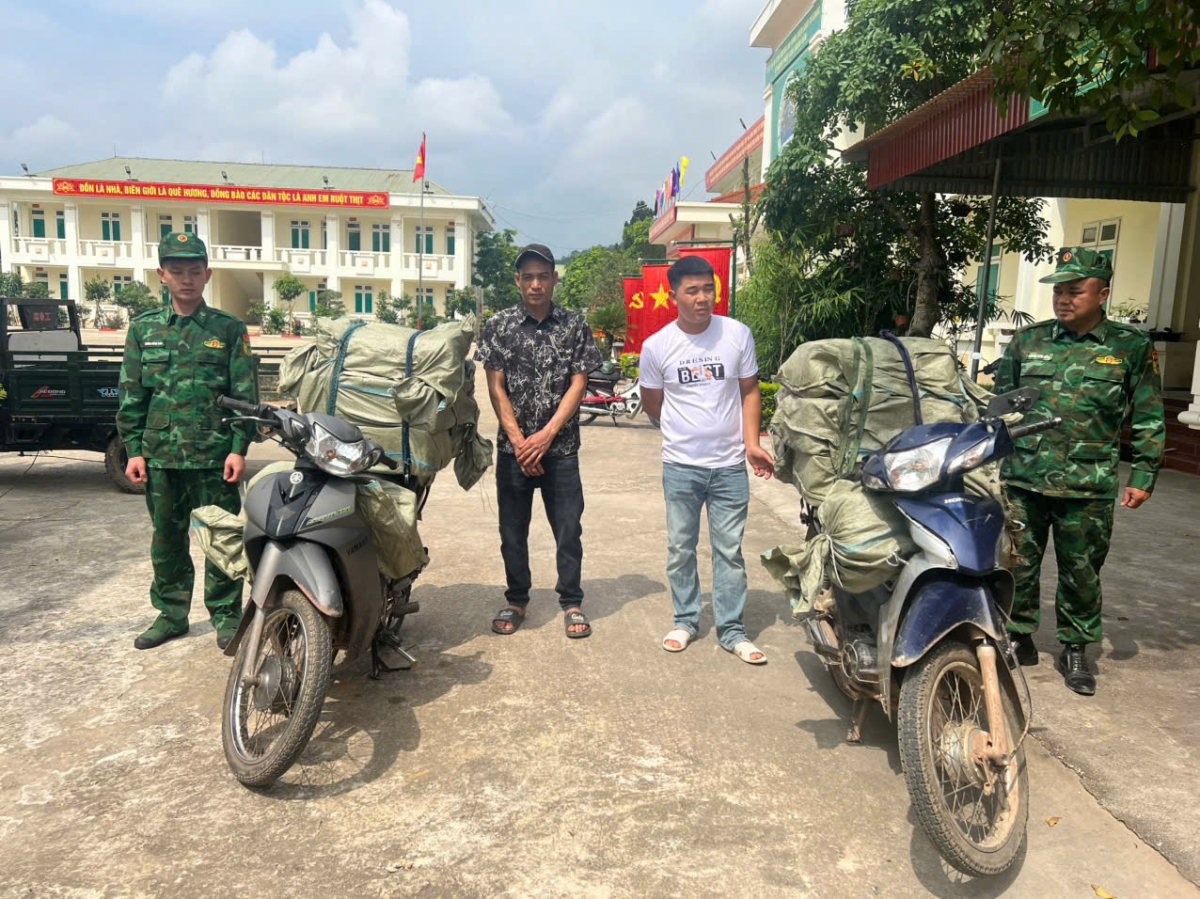 Liên tiếp bắt giữ số lượng lớn xúc xích không có nguồn gốc xuất xứ nhập lậu- Ảnh 3.
