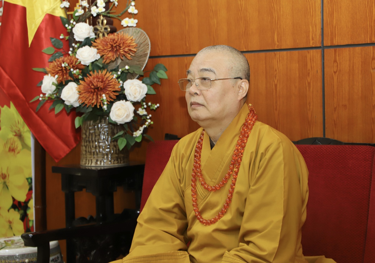 Phó Chủ tịch Hội LHPN Việt Nam Nguyễn Thị Thu Hiền chúc mừng Đại lễ Phật đản- Ảnh 3.