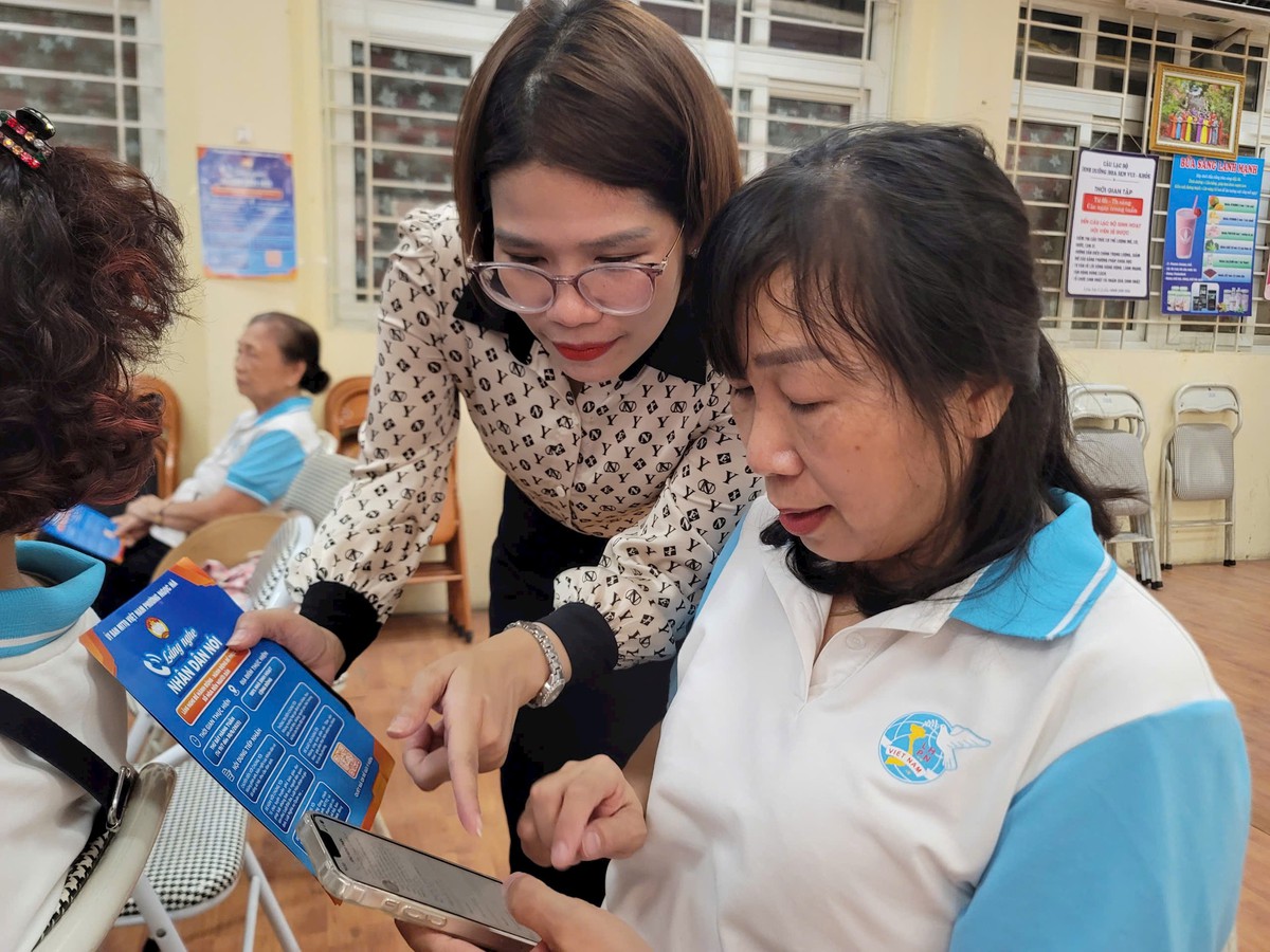 Đấu tranh phản bác quan điểm sai trái về đại đoàn kết toàn dân tộc và xây dựng nền quốc phòng toàn dân vững mạnh trong kỷ nguyên mới- Ảnh 2. Đấu tranh phản bác quan điểm sai trái về đại đoàn kết toàn dân tộc và xây dựng nền quốc phòng toàn dân vững mạnh trong kỷ nguyên mới- Ảnh 2.