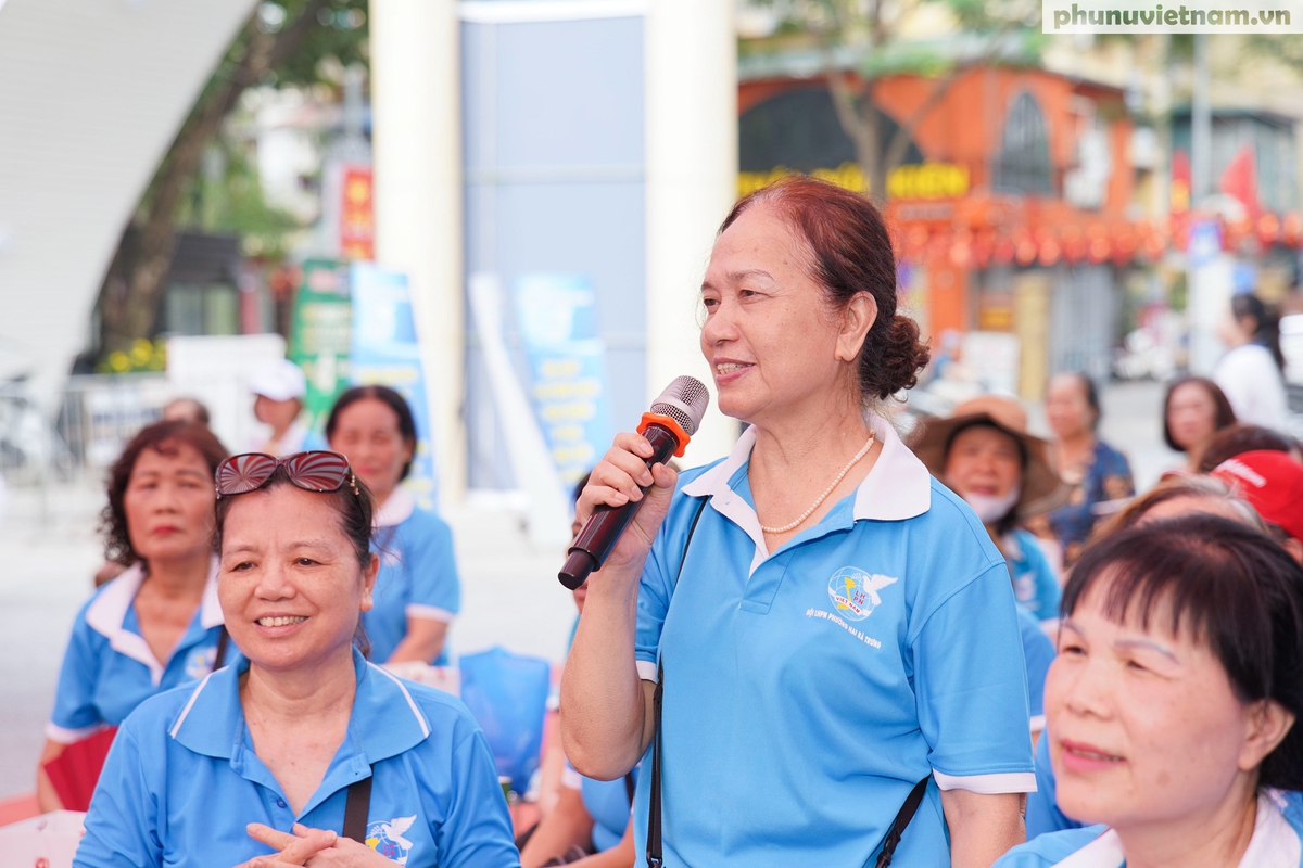 Sôi nổi, thiết thực Ngày hội "Phụ nữ Thủ đô nói Không với thực phẩm không an toàn" năm 2026- Ảnh 5.