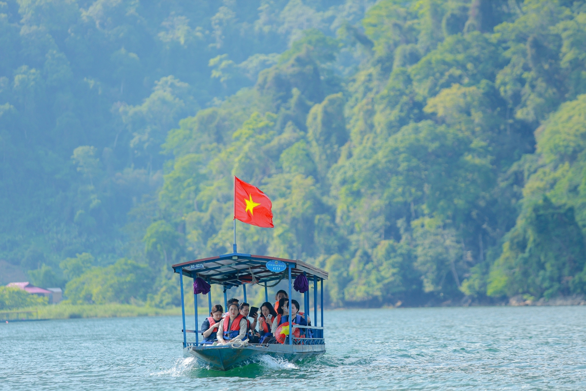 Thái Nguyên mở "Bản giao hưởng Hồ trên núi - Trà trong mây", đánh thức tiềm năng du lịch xanh vùng Việt Bắc- Ảnh 4.