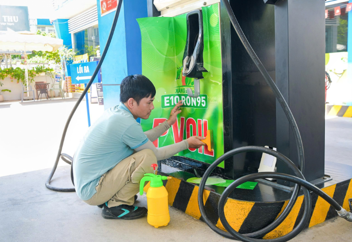Gần 1.000 cửa hàng xăng dầu PVOIL đã sẵn sàng kinh doanh xăng E10- Ảnh 2.