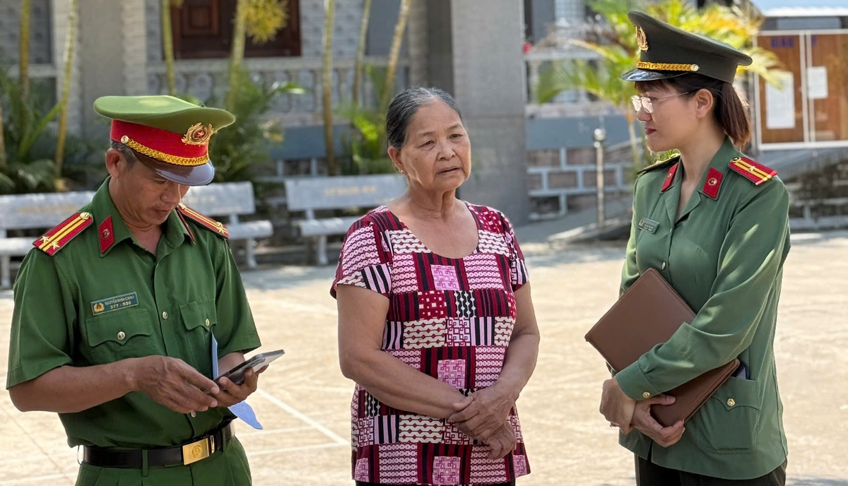 2 nữ cán bộ Công an cơ sở thầm lặng cống hiến vì bình yên cuộc sống- Ảnh 4.