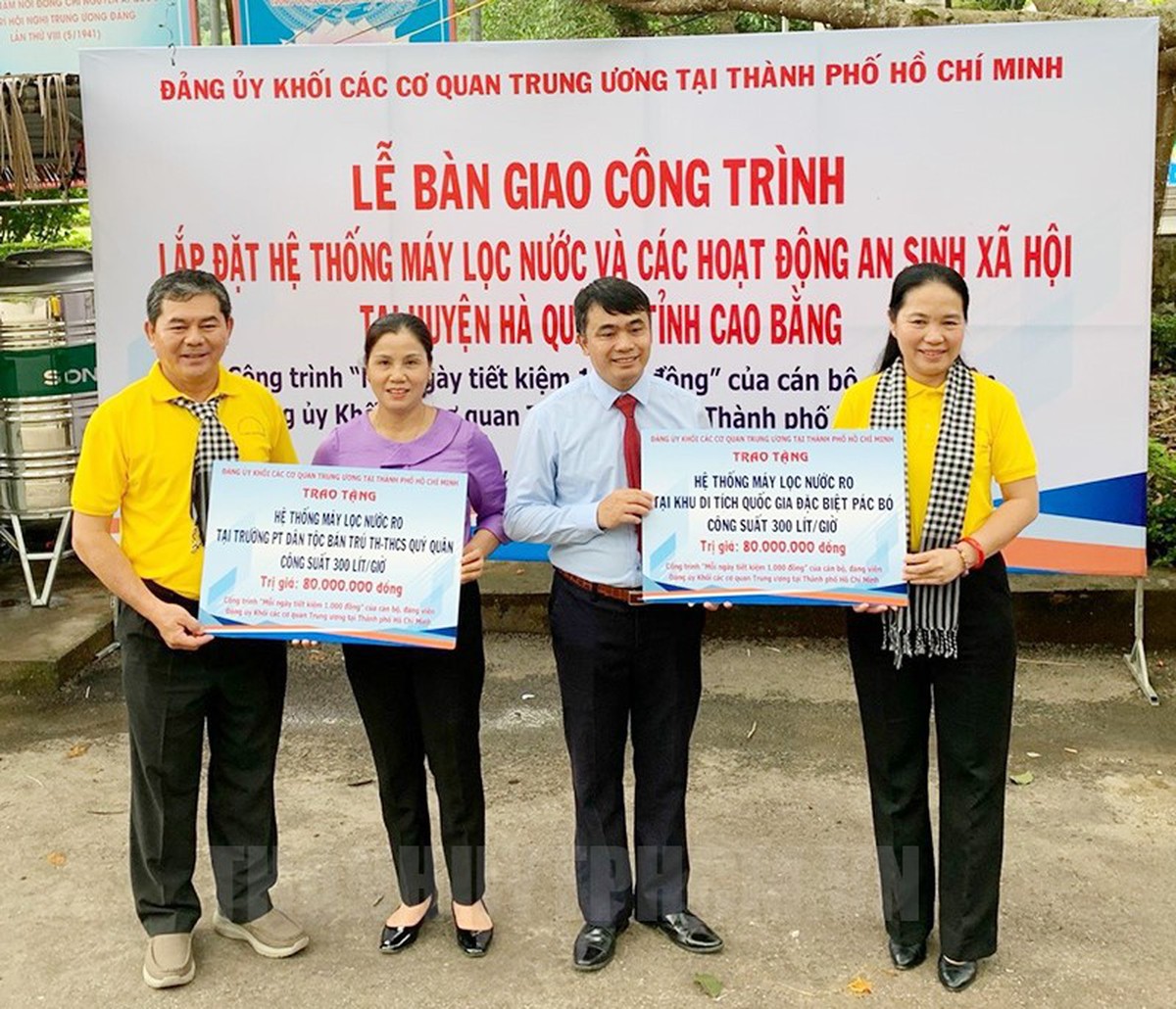 Đảng ủy các cơ quan Đảng TPHCM thực hiện công tác an sinh xã hội ở biên giới Lạng Sơn và Cao Bằng- Ảnh 2. Đảng ủy các cơ quan Đảng TPHCM thực hiện công tác an sinh xã hội ở biên giới Lạng Sơn và Cao Bằng- Ảnh 2.
