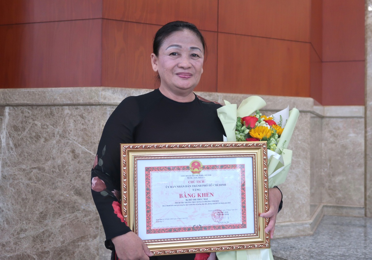 TPHCM tuyên dương 181 tập thể, 177 cá nhân tiêu biểu học tập và làm theo lời Bác- Ảnh 3.