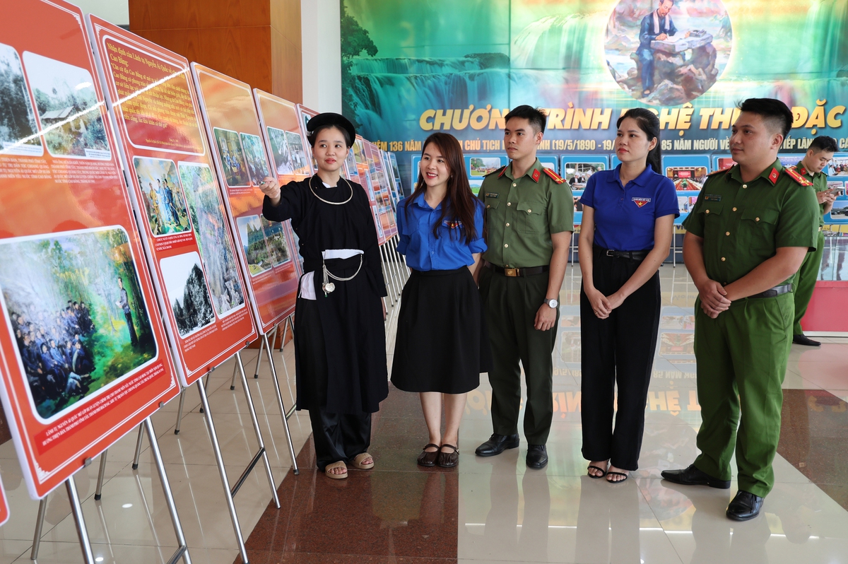 Vai trò lịch sử và tầm nhìn chiến lược của Hội nghị Trung ương 8 khóa I- Ảnh 6. Vai trò lịch sử và tầm nhìn chiến lược của Hội nghị Trung ương 8 khóa I- Ảnh 6.