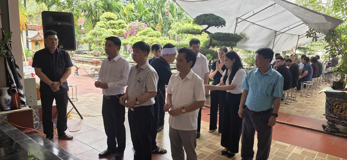 Phú Thọ: Rà soát "điểm đen" ven sông, cắm biển cảnh báo sau vụ 5 học sinh đuối nước- Ảnh 1.