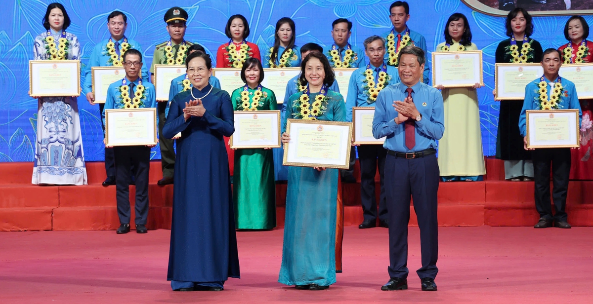 Học tập và làm theo Bác Hồ trở thành động lực tự thân của người lao động- Ảnh 5. Học tập và làm theo Bác Hồ trở thành động lực tự thân của người lao động- Ảnh 5.