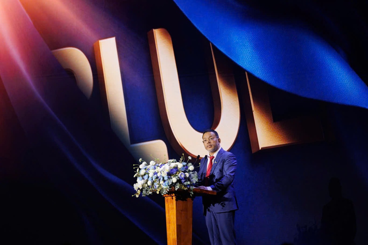 Tập đoàn Đất Xanh đổi tên thành BLUEMARQ GROUP: Kỳ vọng gì ở chiến lược tái cấu trúc mới?- Ảnh 2. Tập đoàn Đất Xanh đổi tên thành BLUEMARQ GROUP: Kỳ vọng gì ở chiến lược tái cấu trúc mới?- Ảnh 2.