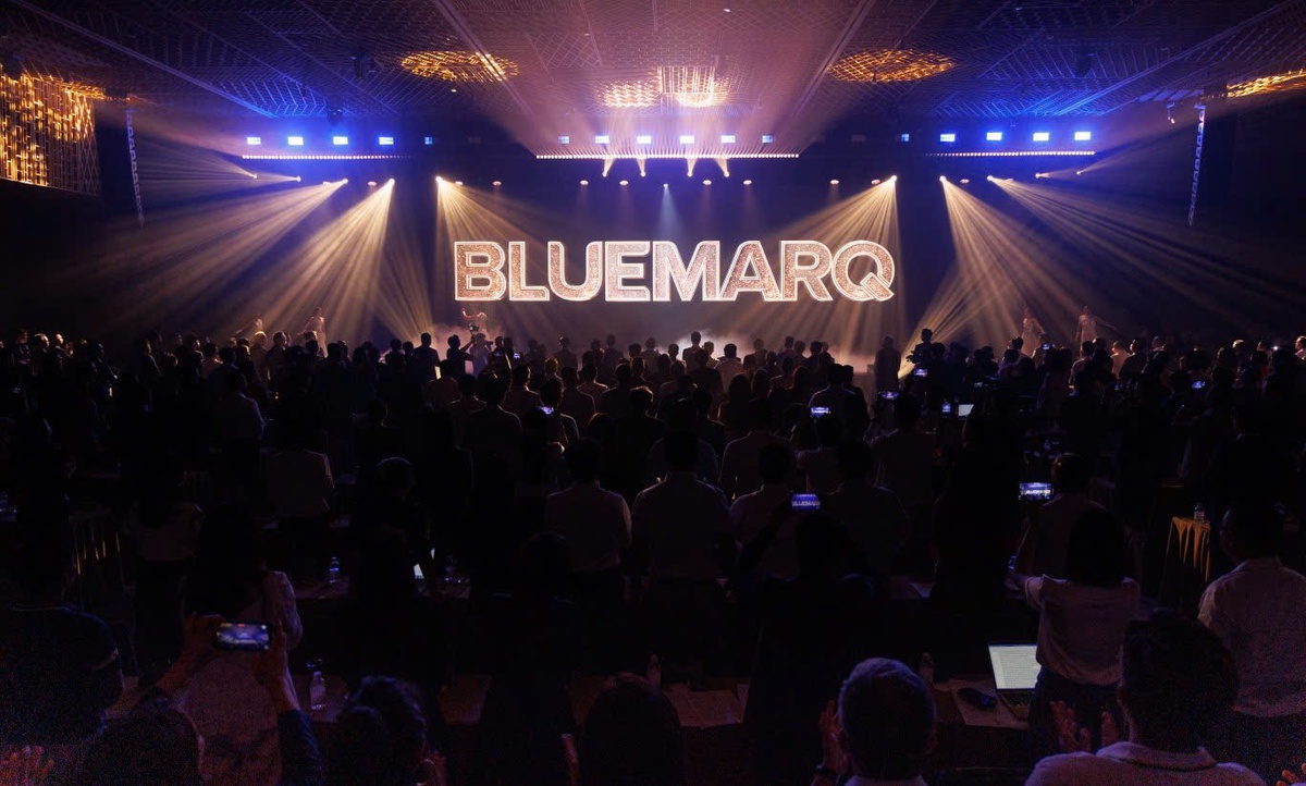 Tập đoàn Đất Xanh đổi tên thành BLUEMARQ GROUP: Kỳ vọng gì ở chiến lược tái cấu trúc mới?- Ảnh 1. Tập đoàn Đất Xanh đổi tên thành BLUEMARQ GROUP: Kỳ vọng gì ở chiến lược tái cấu trúc mới?- Ảnh 1.