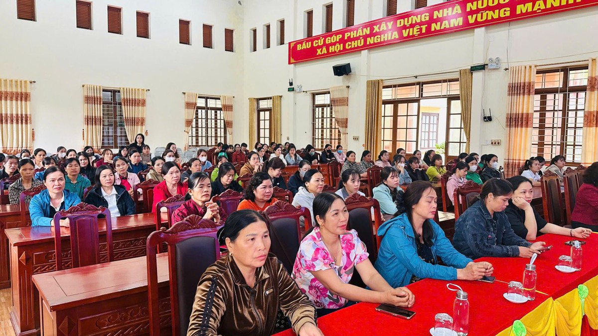 Hội LHPN Lạng Sơn: Tăng cường tuyên truyền thực hiện an toàn thực phẩm tại cơ sở- Ảnh 2. Hội LHPN Lạng Sơn: Tăng cường tuyên truyền thực hiện an toàn thực phẩm tại cơ sở- Ảnh 2.