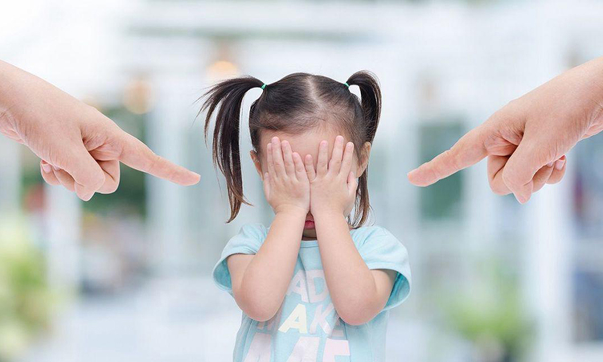 Khi những cô gái mang “vết sẹo” tuổi thơ đi làm dâu- Ảnh 1.