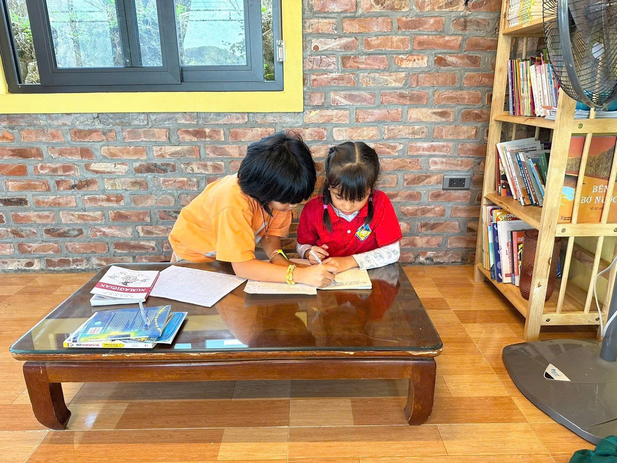 Lớp học tiếng Anh "0" đồng ở Khánh Thượng- Ảnh 6. Lớp học tiếng Anh "0" đồng ở Khánh Thượng- Ảnh 6.