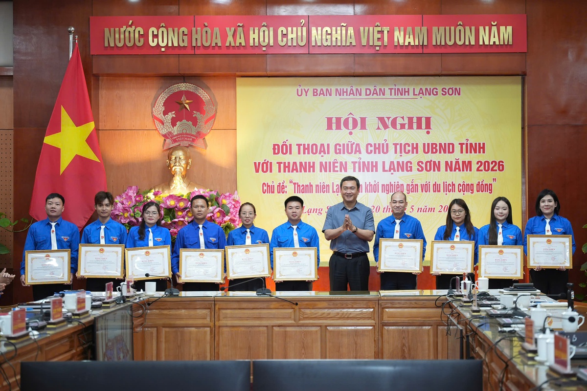 Thanh niên Lạng Sơn kiến nghị nhiều vấn đề "nóng" với Chủ tịch UBND tỉnh- Ảnh 4. Thanh niên Lạng Sơn kiến nghị nhiều vấn đề "nóng" với Chủ tịch UBND tỉnh- Ảnh 4.