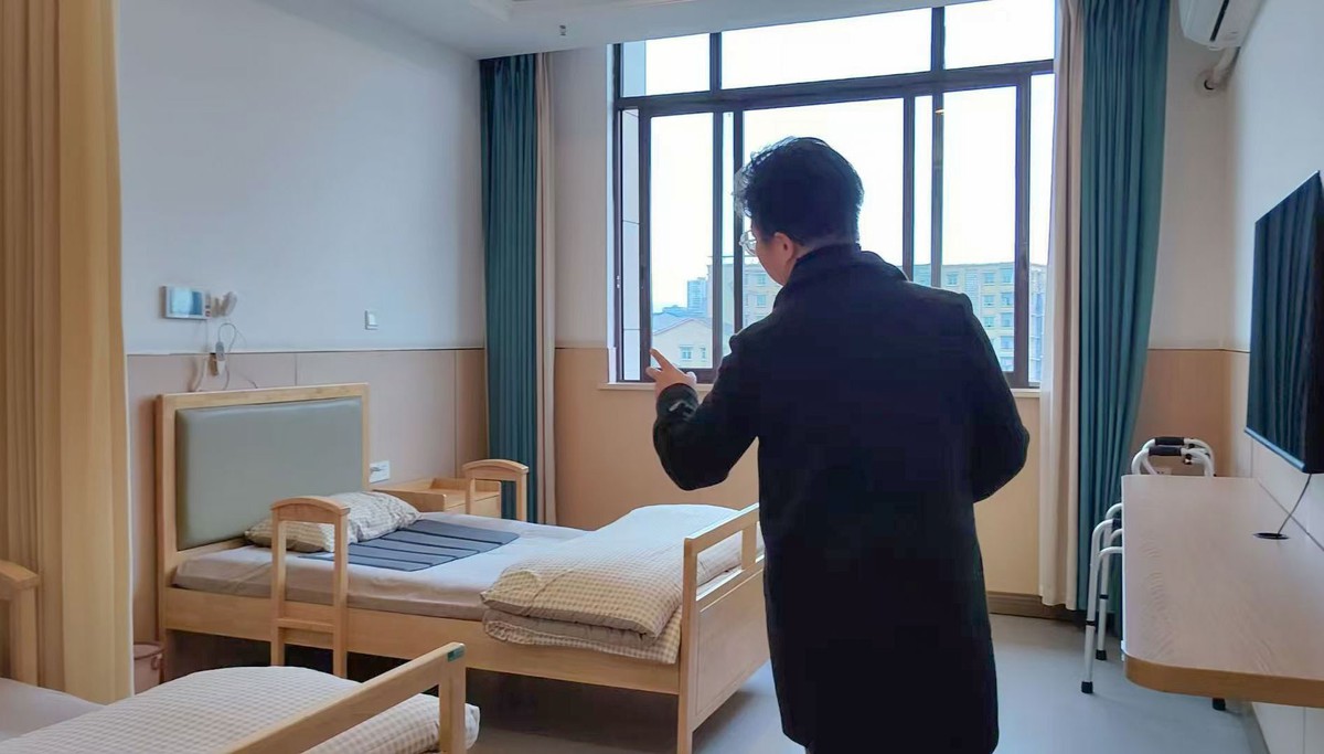 Trung Quốc: Nghề "môi giới viện dưỡng lão" lên ngôi- Ảnh 2.