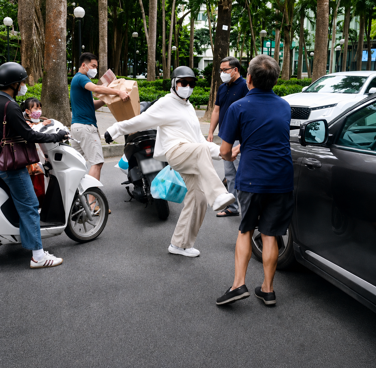 Vì cuộc sống an toàn, không bạo lực: Bài 1 - Không còn chờ đủ thương tích mới xử lý- Ảnh 1. Vì cuộc sống an toàn, không bạo lực: Bài 1 - Không còn chờ đủ thương tích mới xử lý- Ảnh 1.