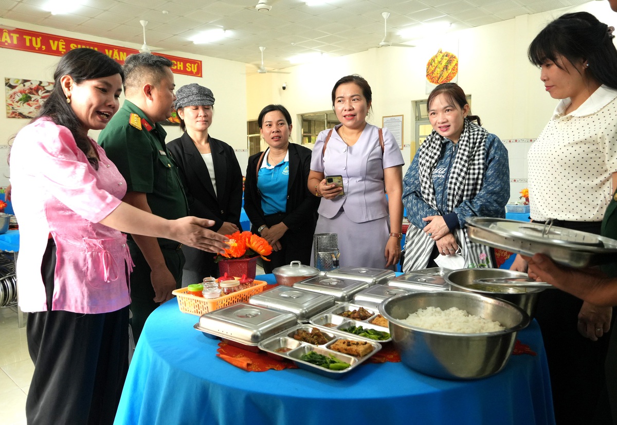 Ký ức không quên của những “bông hồng thép” khu Đông Nam bộ- Ảnh 7.