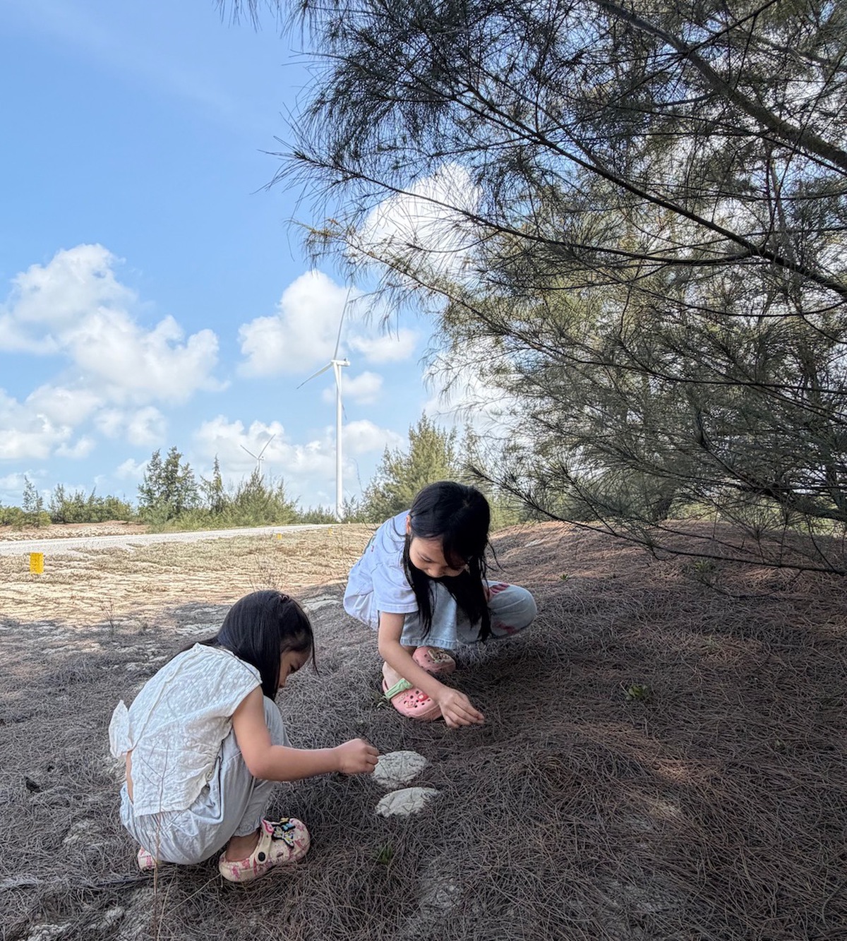 Hành trình 1500km và lời giải cho nỗi sợ của những người mẹ "nuôi con trong phòng kính”- Ảnh 3. Hành trình 1500km và lời giải cho nỗi sợ của những người mẹ "nuôi con trong phòng kính”- Ảnh 3.