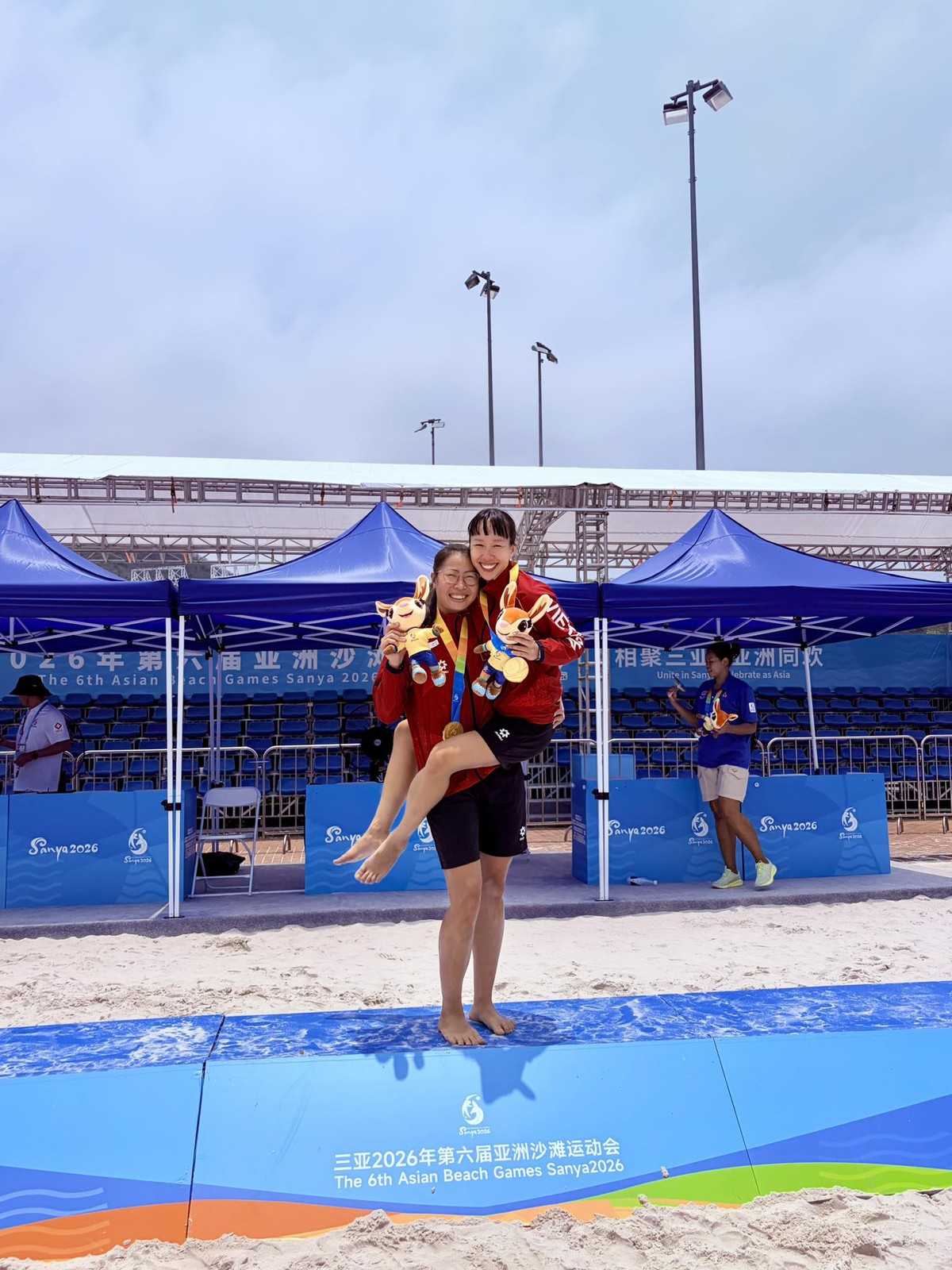 Nữ đội trưởng Hà Thị Hạnh cùng đồng đội chuẩn bị cho giải bóng ném thế giới- Ảnh 6.