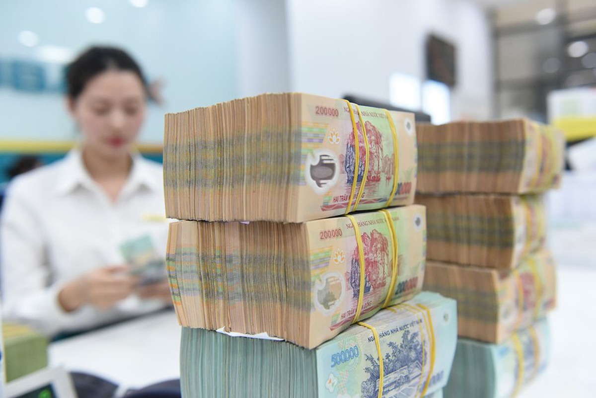 NIM lao dốc, cổ phiếu ngân hàng bước vào cuộc sàng lọc khốc liệt- Ảnh 2.