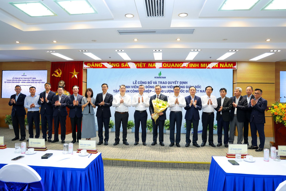 Công bố và trao quyết định Tổng Giám đốc Petrovietnam- Ảnh 3.