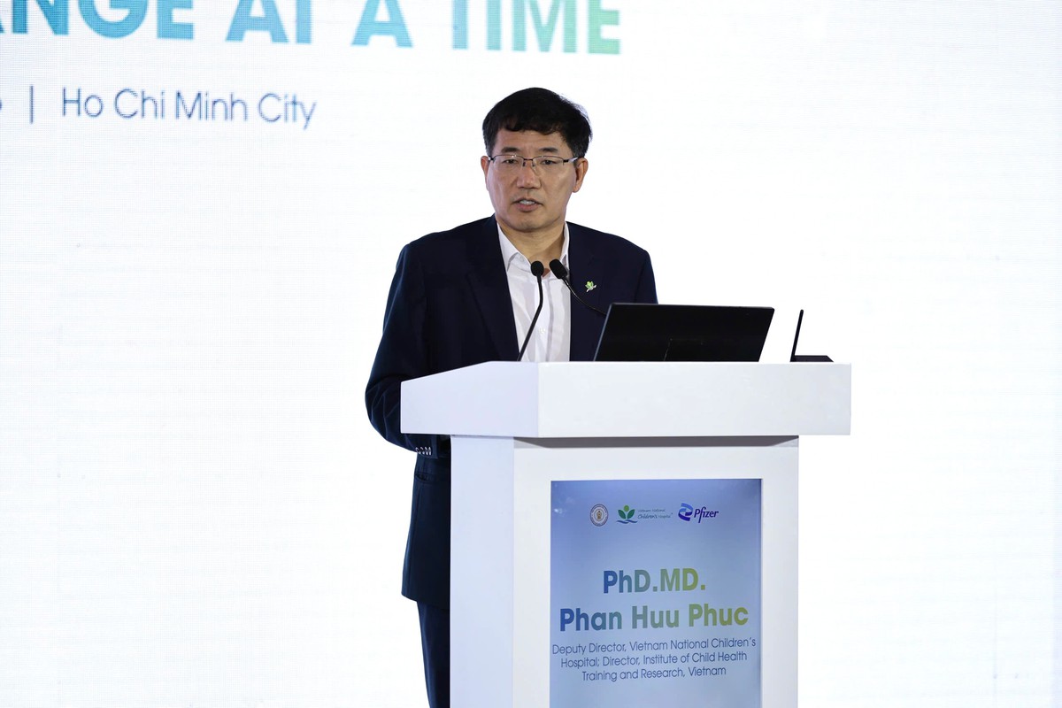 Thúc đẩy phòng ngừa bệnh lây truyền qua đường hô hấp ở trẻ để bảo vệ sức khỏe cộng đồng- Ảnh 1. Thúc đẩy phòng ngừa bệnh lây truyền qua đường hô hấp ở trẻ để bảo vệ sức khỏe cộng đồng- Ảnh 1.