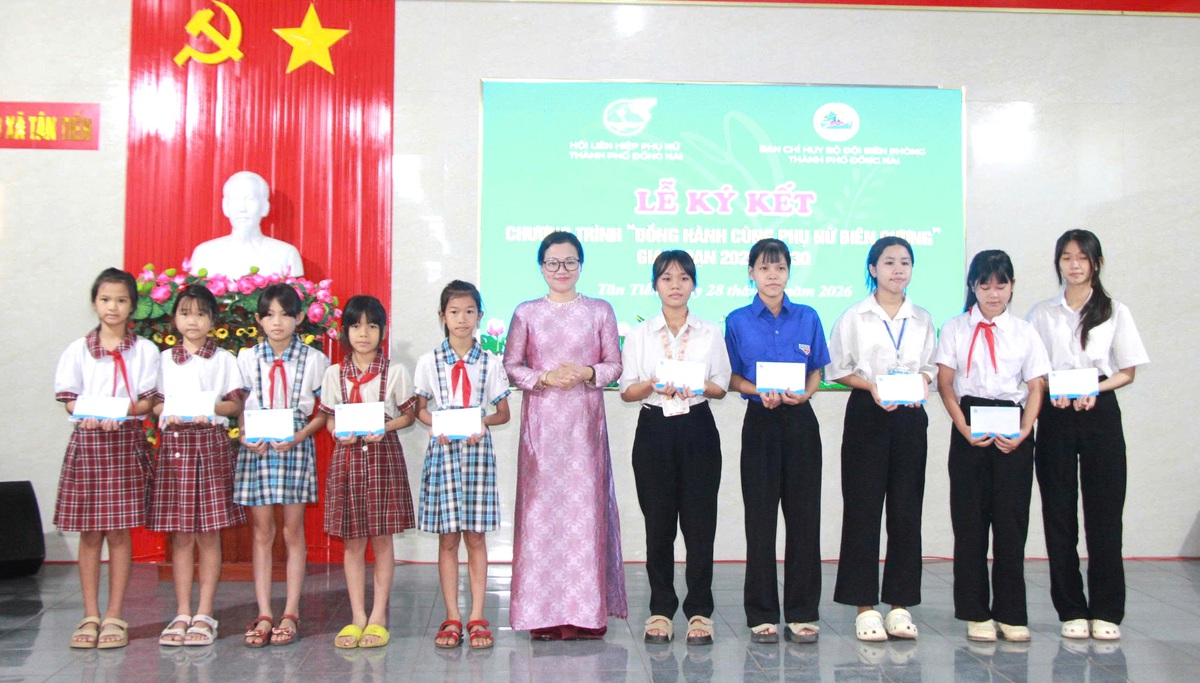 Đồng Nai: Tiếp tục phối hợp chăm lo phụ nữ, trẻ em nơi biên giới- Ảnh 4.