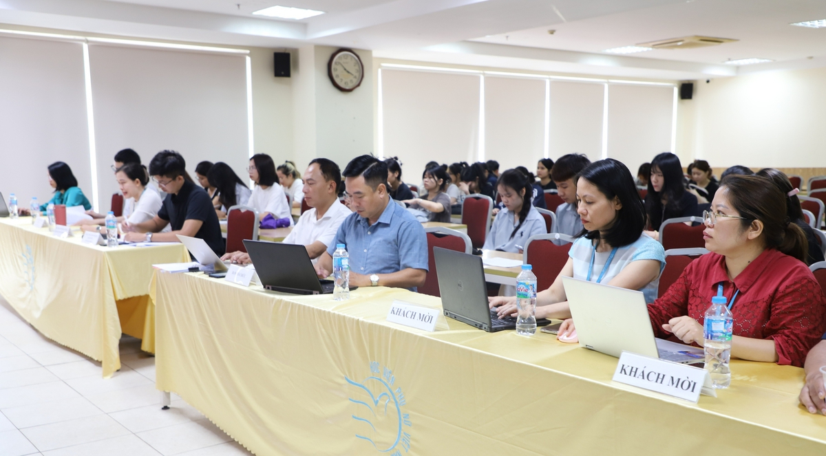 Sinh viên Học viện Phụ nữ Việt Nam thi hùng biện tiếng Anh- Ảnh 1.