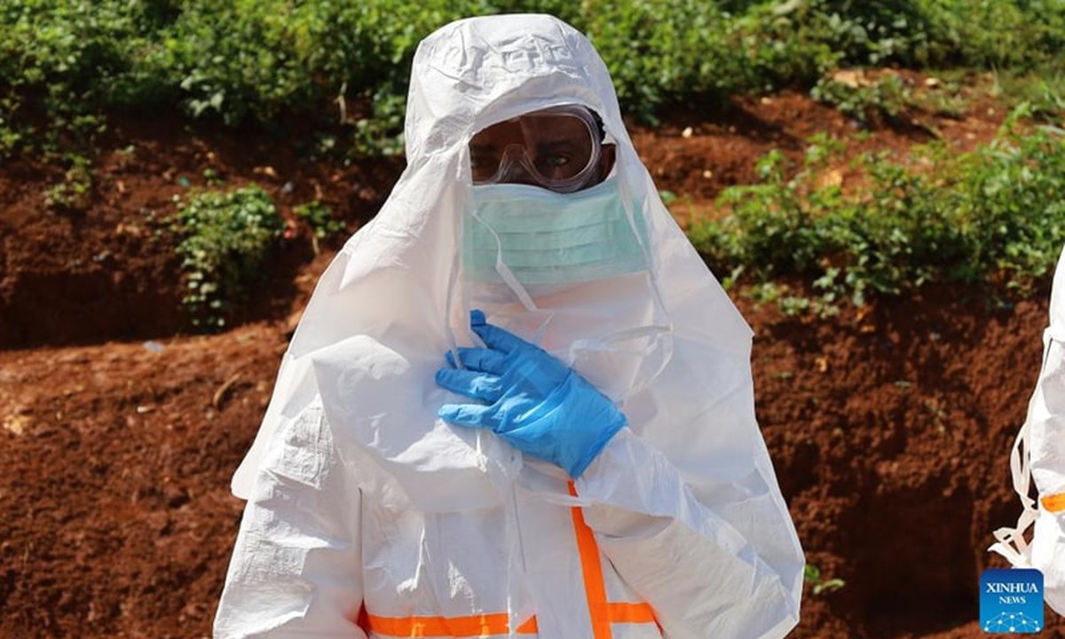 Thế giới báo động trước đợt bùng phát Ebola mới- Ảnh 2. Thế giới báo động trước đợt bùng phát Ebola mới- Ảnh 2.