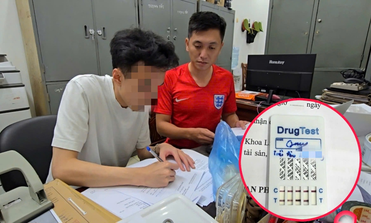Vì cuộc sống an toàn, không bạo lực: Bài 2 - Công an cơ sở xuyên đêm giữ bình yên địa bàn- Ảnh 4. Vì cuộc sống an toàn, không bạo lực: Bài 2 - Công an cơ sở xuyên đêm giữ bình yên địa bàn- Ảnh 4.