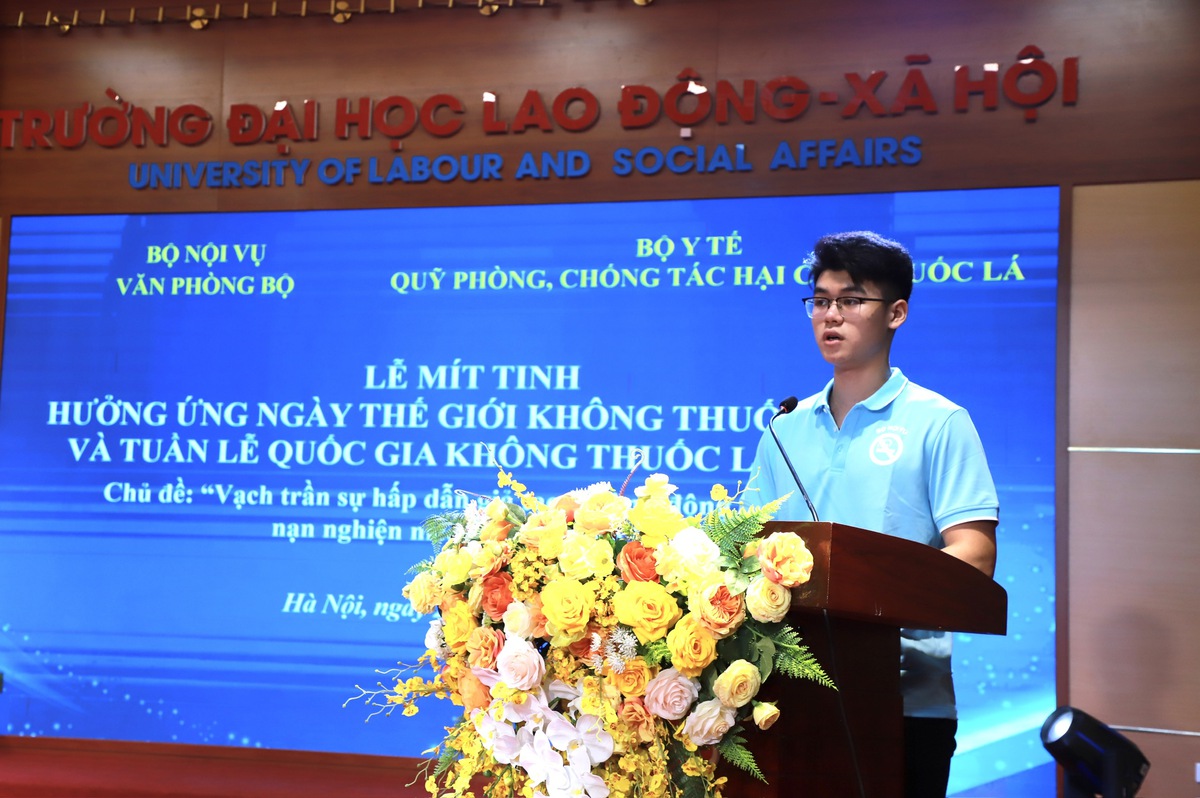Bộ Nội vụ: Cán bộ, công chức, viên chức và người lao động cần gương mẫu nói không với thuốc lá- Ảnh 2. Bộ Nội vụ: Cán bộ, công chức, viên chức và người lao động cần gương mẫu nói không với thuốc lá- Ảnh 2.