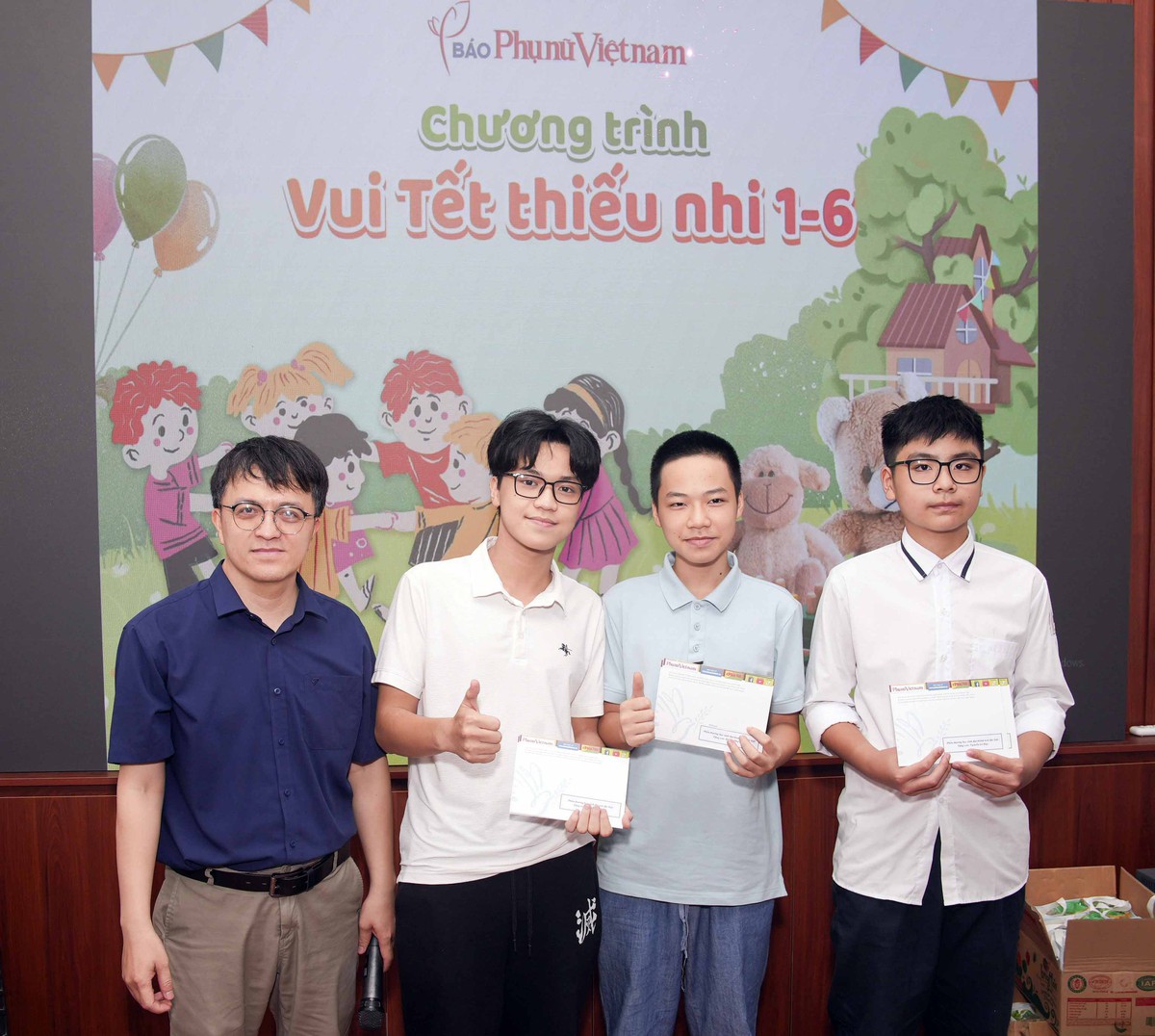 Báo Phụ nữ Việt Nam tổ chức Báo Phụ nữ Việt Nam tổ chức