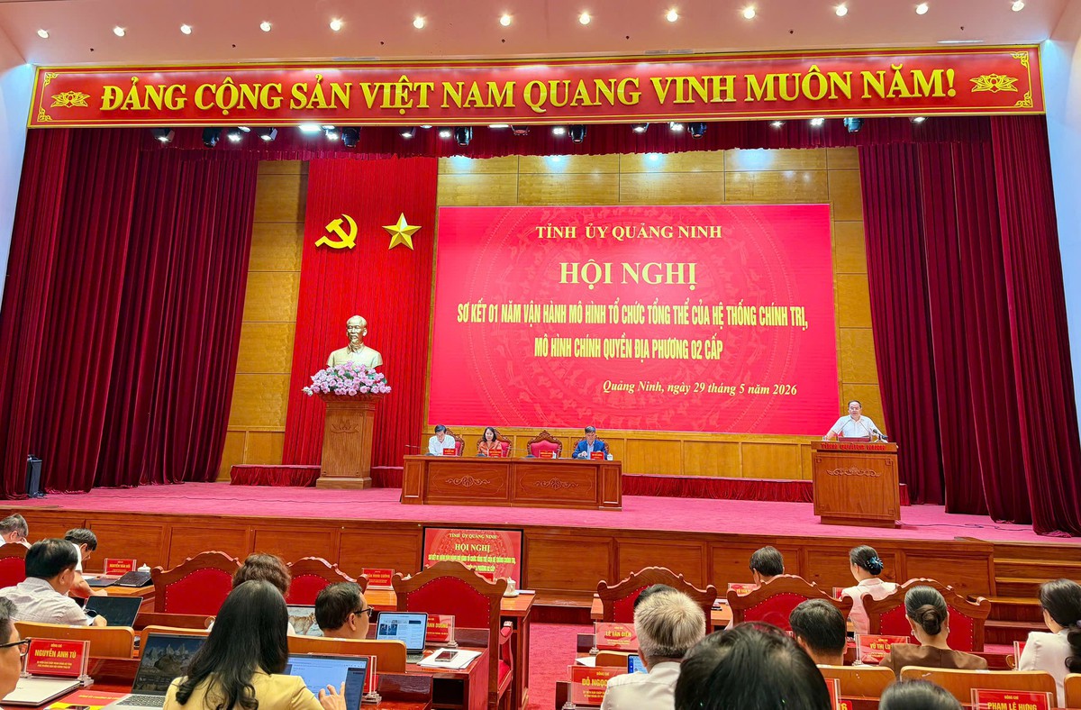 Quảng Ninh sau 1 năm vận hành chính quyền địa phương 2 cấp- Ảnh 1. Quảng Ninh sau 1 năm vận hành chính quyền địa phương 2 cấp- Ảnh 1.