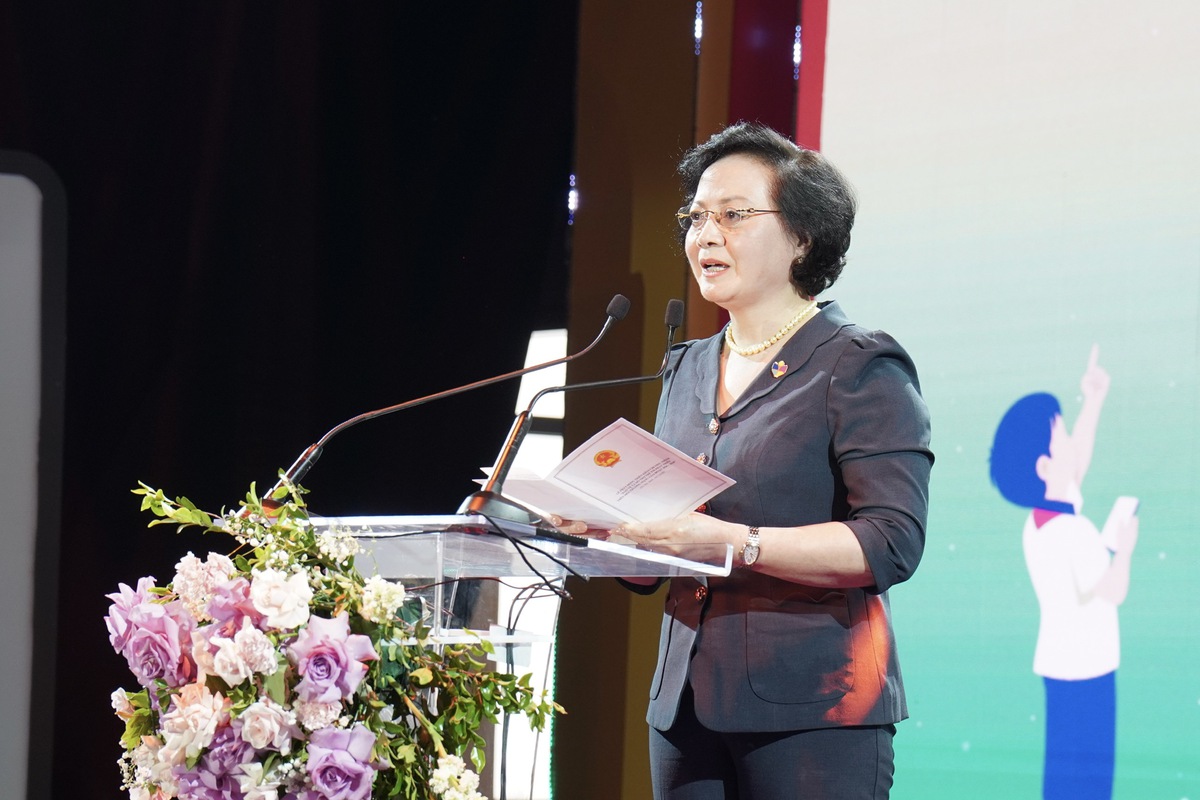 Phát động chương trình "lá chắn số" bảo vệ trẻ em trên không gian mạng- Ảnh 1.